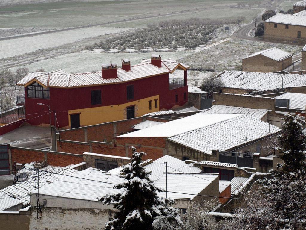 Pensjonat Casa Arrieta Castejon de Valdejasa Zewnętrze zdjęcie